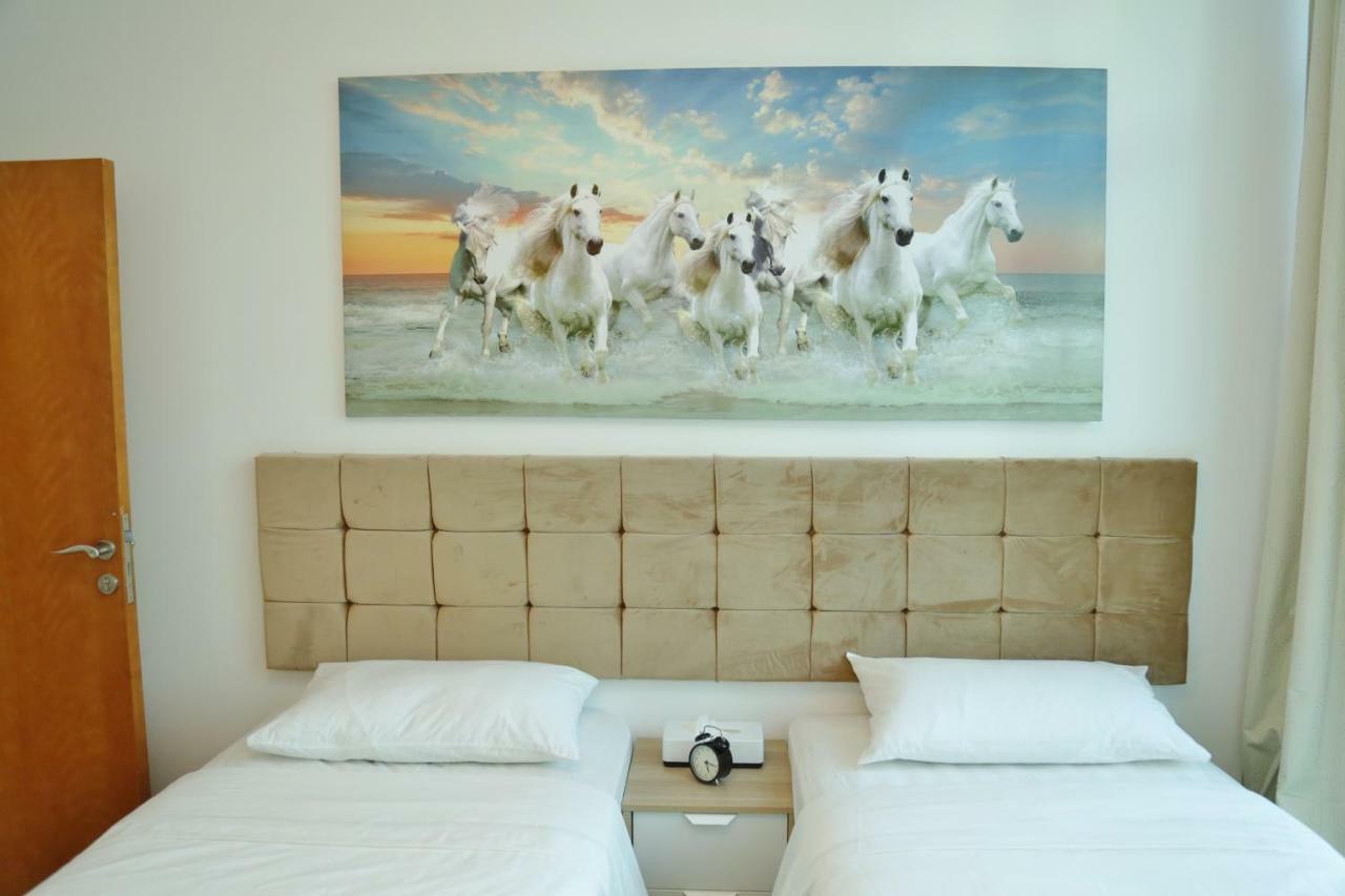 Marina Bestview 2 Bedroom Apartment ดูไบ ภายนอก รูปภาพ
